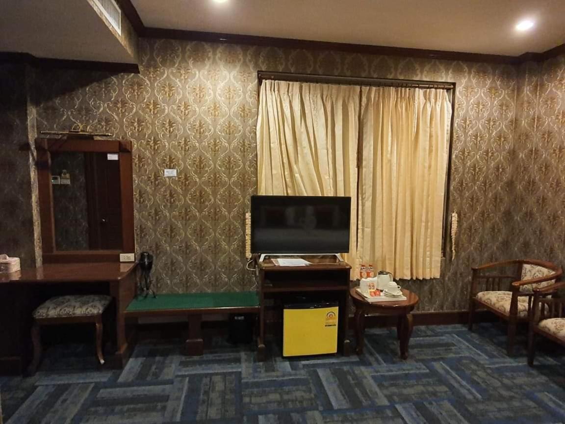 ソウバンディン ホテル パークセー エクステリア 写真